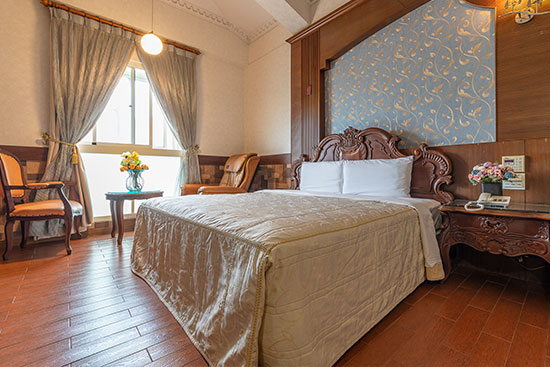 礁溪住宿．芝加哥商務汽車旅館