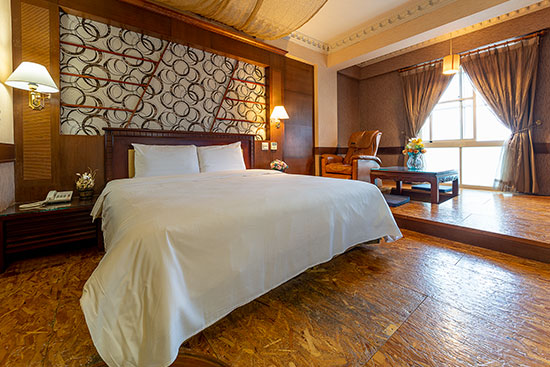 礁溪住宿．芝加哥商務汽車旅館