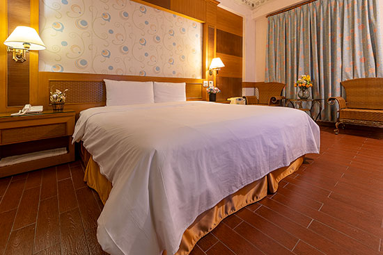 礁溪住宿．芝加哥商務汽車旅館